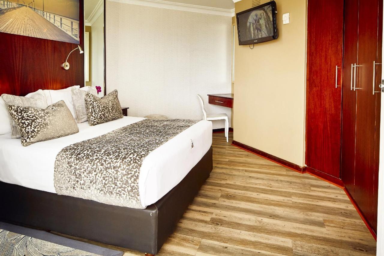 First Group The Palace All-Suite Durban Exterior foto